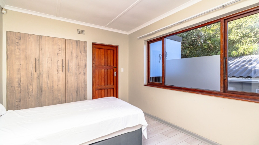 6 Bedroom Property for Sale in Costa Sarda Western Cape